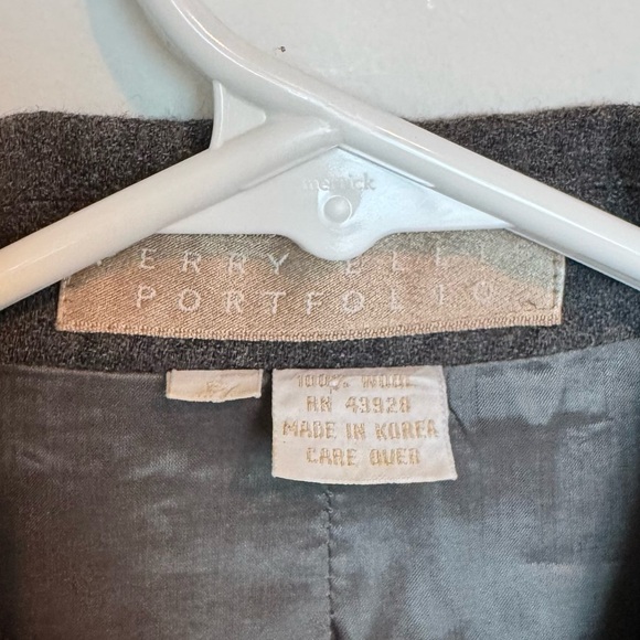 Perry Ellis Portfolio Gray Crop Blazer Jacket - Picture 8 of 8